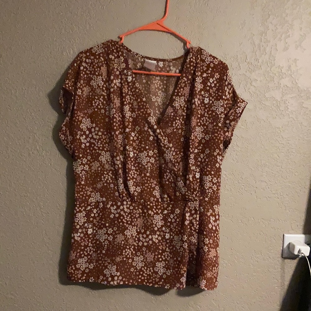 Rust and cream peplum blouse XL
